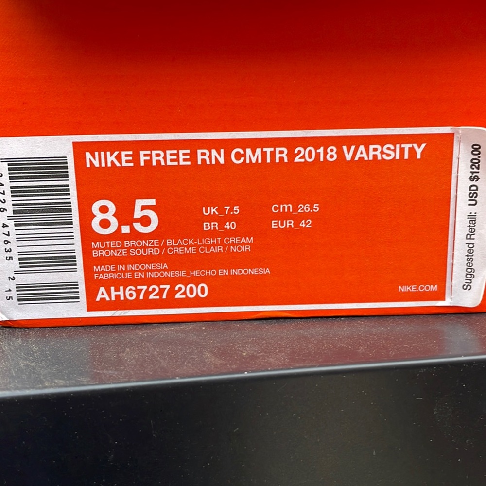Nike Free RN CMTR 2018 Varsity size 8.5